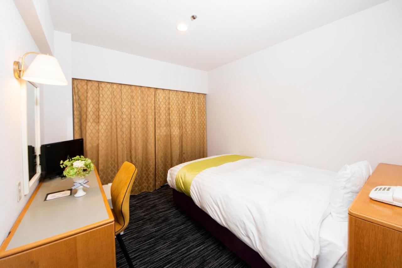 Hotel Montoview Йонезава Екстериор снимка